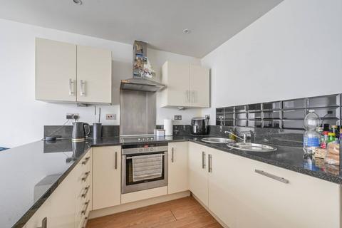 1 bedroom flat for sale, The Helm, E16, Gallions Reach, London, E16