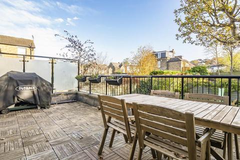 Flat 3, 22 Underhill Road, London, SE22 0AH