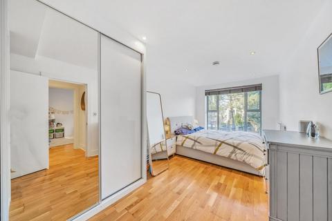 Flat 3, 22 Underhill Road, London, SE22 0AH