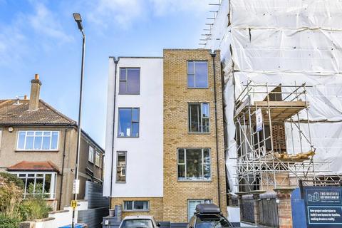 Flat 3, 22 Underhill Road, London, SE22 0AH
