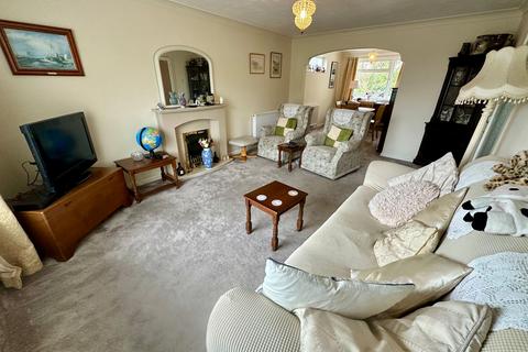 2 bedroom detached bungalow for sale, Livermead, Torquay