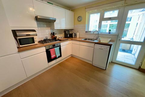 100 Broadpark Road, Torquay, TQ2 6UU