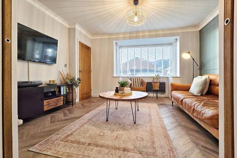 43 Earl Road, Ramsbottom, Bury, BL0 9EF