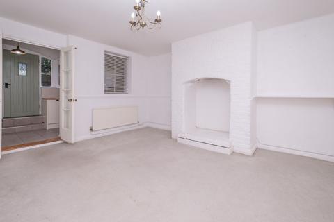 2 bedroom flat to rent, 181 Old Dover Road, Canterbury, CT1