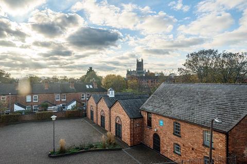 3 bedroom terraced house for sale, Worcester,  Worcestershire,  WR5