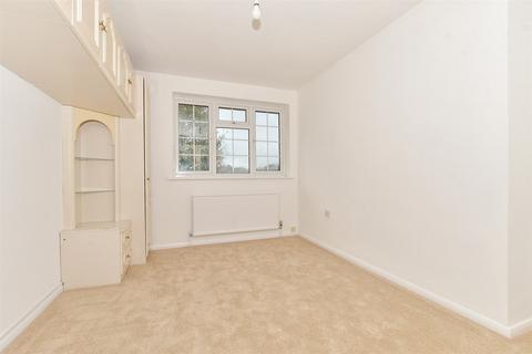 57 Earlsmead Crescent, Cliffsend, Ramsgate, CT12 5LQ