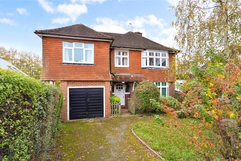 5 bedroom detached house for sale, Tor Road, Farnham, Surrey, GU9