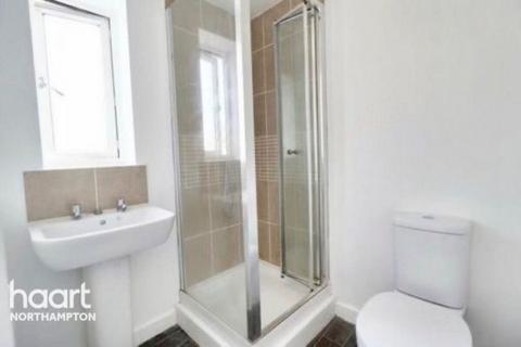 49 Balmoral Close, Northampton, NN5 4WA