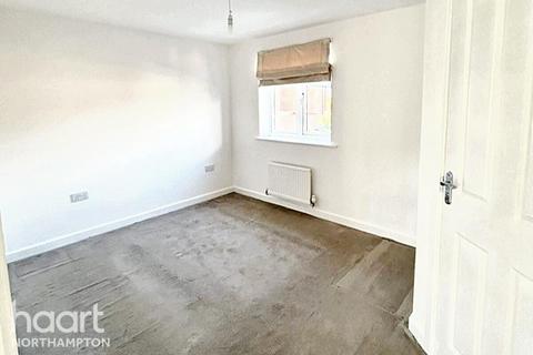 49 Balmoral Close, Northampton, NN5 4WA