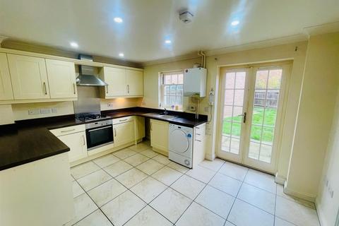 3 bedroom house for sale, Strawberry Avenue, Bretton, Peterborough