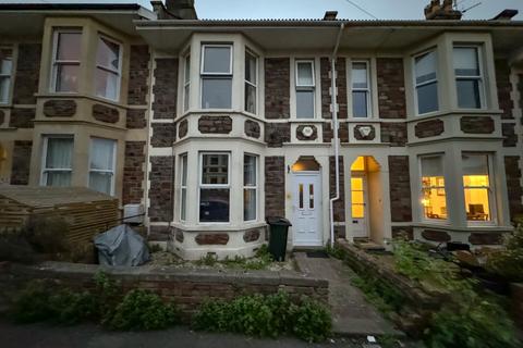 1 bedroom terraced house to rent, Strathmore Road, Somerset BS7