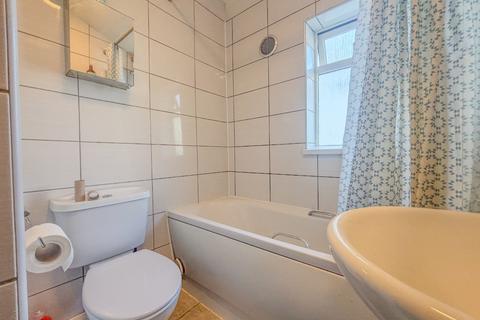 5 bedroom terraced house to rent, Strathmore Road, Somerset BS7