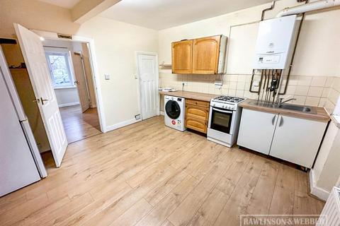 3 bedroom terraced house for sale, High Street, West Molesey KT8