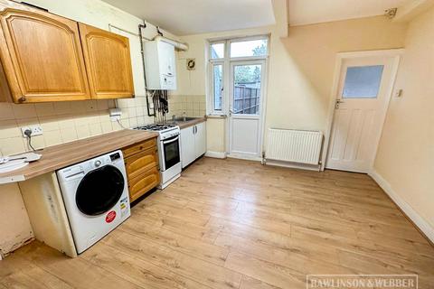 3 bedroom terraced house for sale, High Street, West Molesey KT8