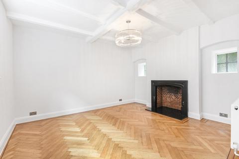 3 bedroom mews to rent, Thurloe Close, South Kensington SW7