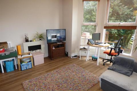 1 bedroom flat to rent, Whitelow Road, Manchester M21