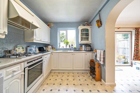 4 bedroom semi-detached house for sale, Lawrence Drive, Ickenham, Uxbridge