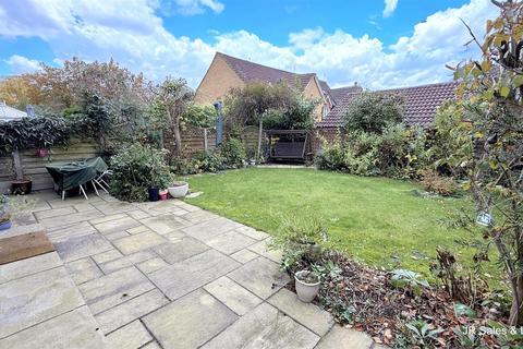 4 bedroom detached house for sale, Hammondstreet Road, West Cheshunt/Goffs Oak border