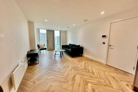 2 bedroom apartment to rent, Elizabeth Tower, 141 Chester Road M15