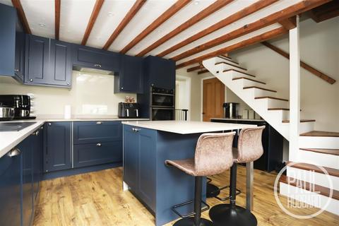 Dove Cottage Black Street, Gisleham, Lowestoft, NR33 8EJ