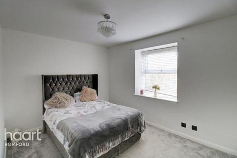 undefined, Diamond Court, Park Lane, Hornchurch