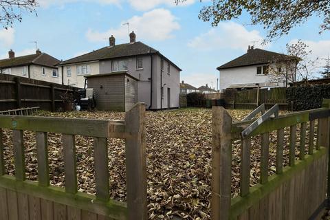 2 bedroom semi-detached house to rent, Barker Crescent, Melton Mowbray, LE13