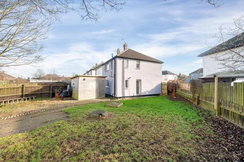 2 bedroom semi-detached house to rent, Barker Crescent, Melton Mowbray