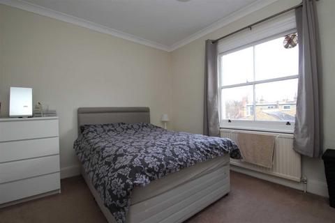 2 bedroom flat to rent, Milton Road, London N6