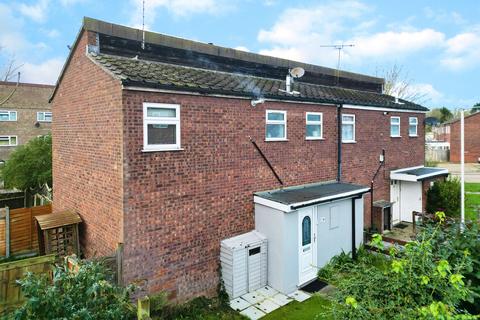 3 bedroom semi-detached house for sale, Wayletts, Basildon, Essex, SS16