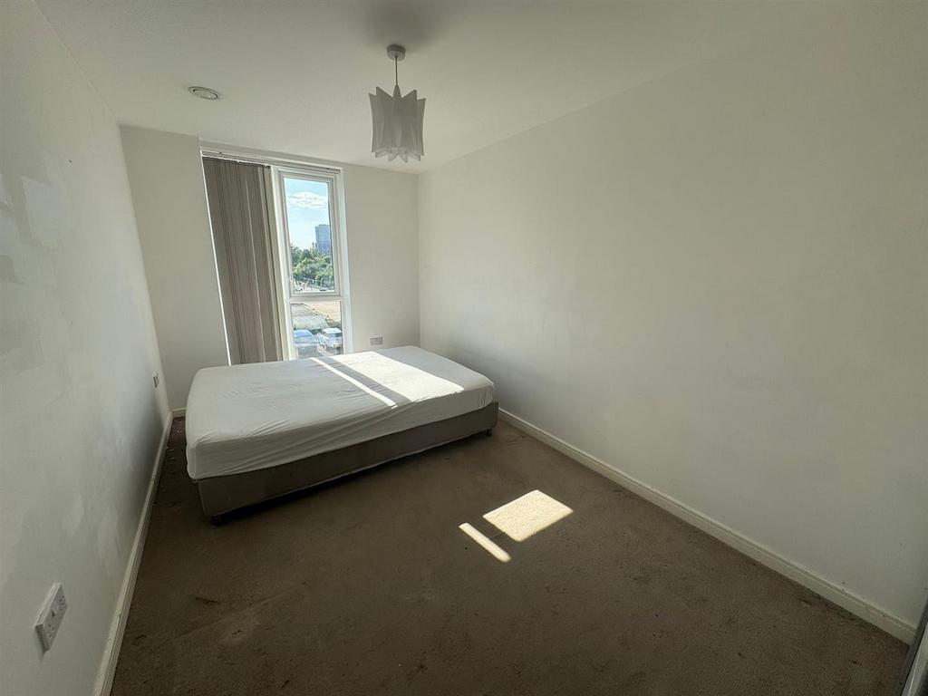 Bedroom 2.jpg