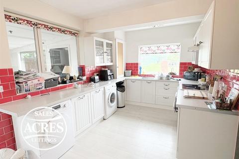 2 bedroom semi-detached bungalow for sale, Florence Drive, Sutton Coldfield