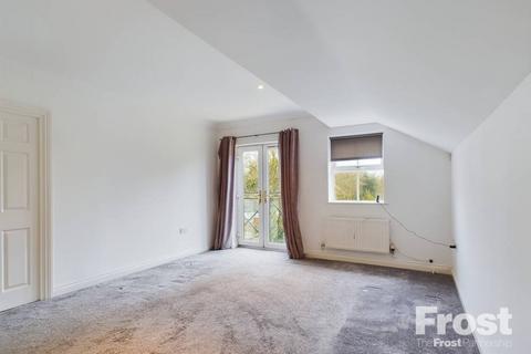 21 Old Mill Place, Wraysbury, Staines, TW19 5LY