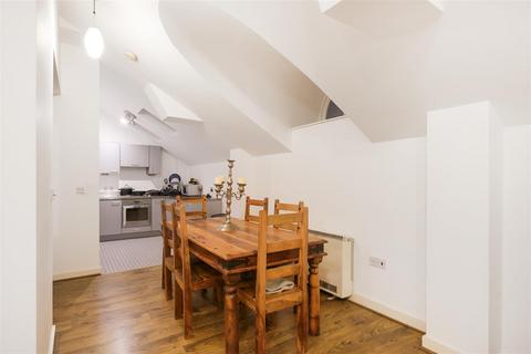 2 bedroom flat for sale, The Renovation, North Woolwich, E16