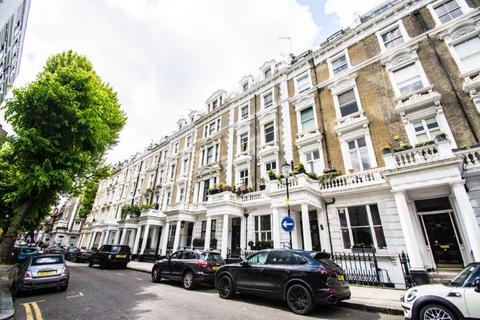 Linden Gardens, London  W2
