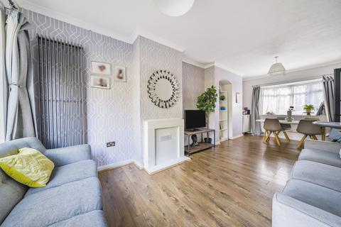 3 bedroom terraced house for sale, Woodbank Road, Bromley