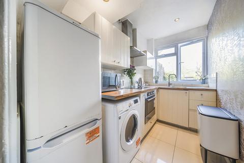 3 bedroom terraced house for sale, Woodbank Road, Bromley