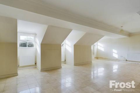 18 Old Mill Place, Wraysbury, Staines-upon-thames, TW19 5LY