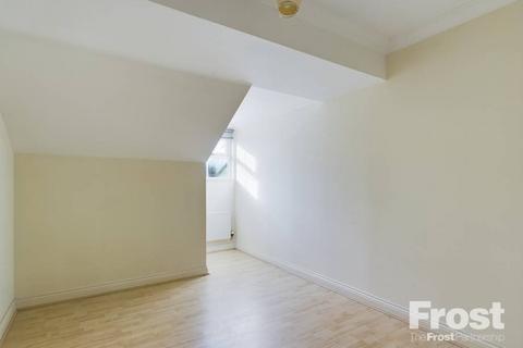 18 Old Mill Place, Wraysbury, Staines-upon-thames, TW19 5LY
