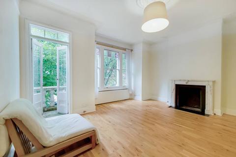 2 bedroom flat for sale, Altenburg Gardens, Clapham Common North Side, London, SW11