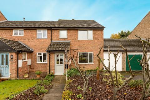 3 bedroom end of terrace house for sale, Oakfield Road, Carterton, Oxfordshire, OX18