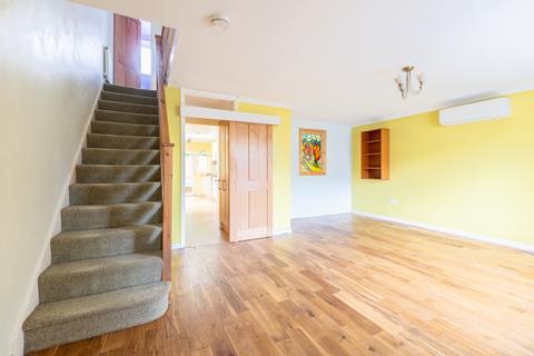 3 bedroom end of terrace house for sale, Oakfield Road, Carterton, Oxfordshire, OX18