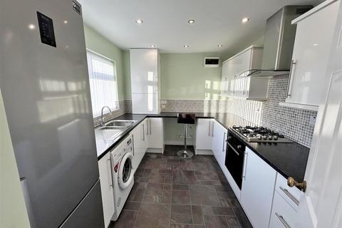 3 bedroom detached house to rent, Beckwith Road, Yarm TS15 9TG