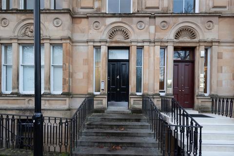 3 bedroom flat to rent, La Belle Place, Glasgow G3