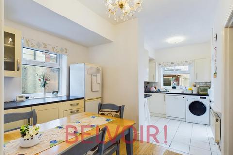 3 bedroom semi-detached house for sale, Brackley Avenue, Burslem, Stoke-on-Trent, ST6