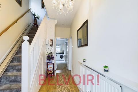 16 Brackley Avenue, Stoke-on-trent, ST6 7DN