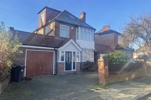 4 bedroom detached house for sale, Albury Avenue, Isleworth, TW7