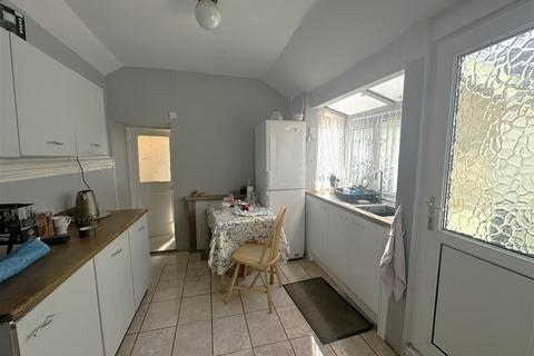 3 bedroom terraced house for sale, Craddock Street, Llanelli