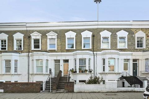 3 bedroom maisonette to rent, Loftus Road, Shepherds Bush, W12 7EL