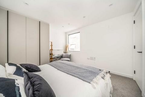 1 bedroom flat for sale, Osborn Street, London E1