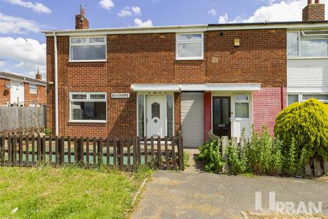 3 bedroom end of terrace house to rent, Blythorpe, Hull